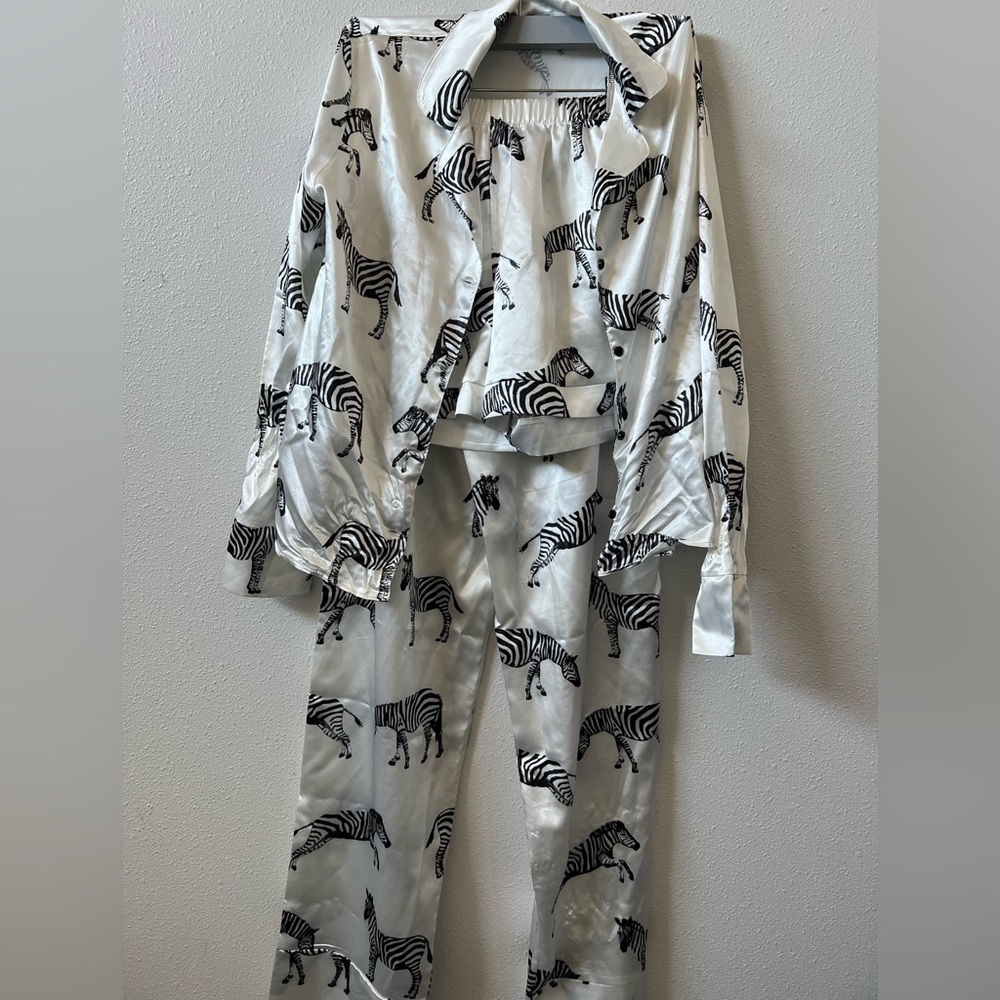 Zebra Print Satin 5 Pc Sleepwear Set BOOHOO